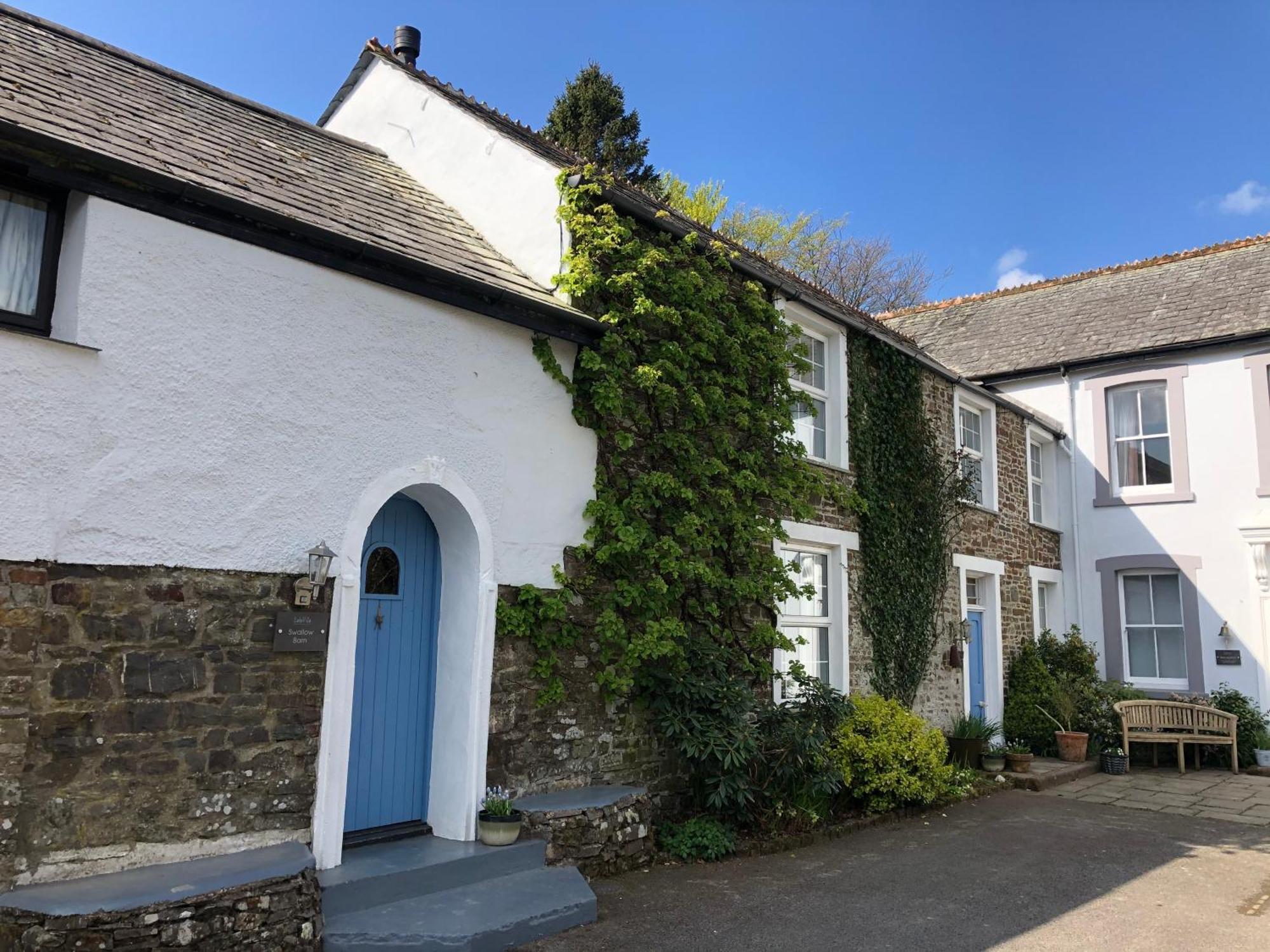 Lake Villa Holiday Cottages Holsworthy Buitenkant foto