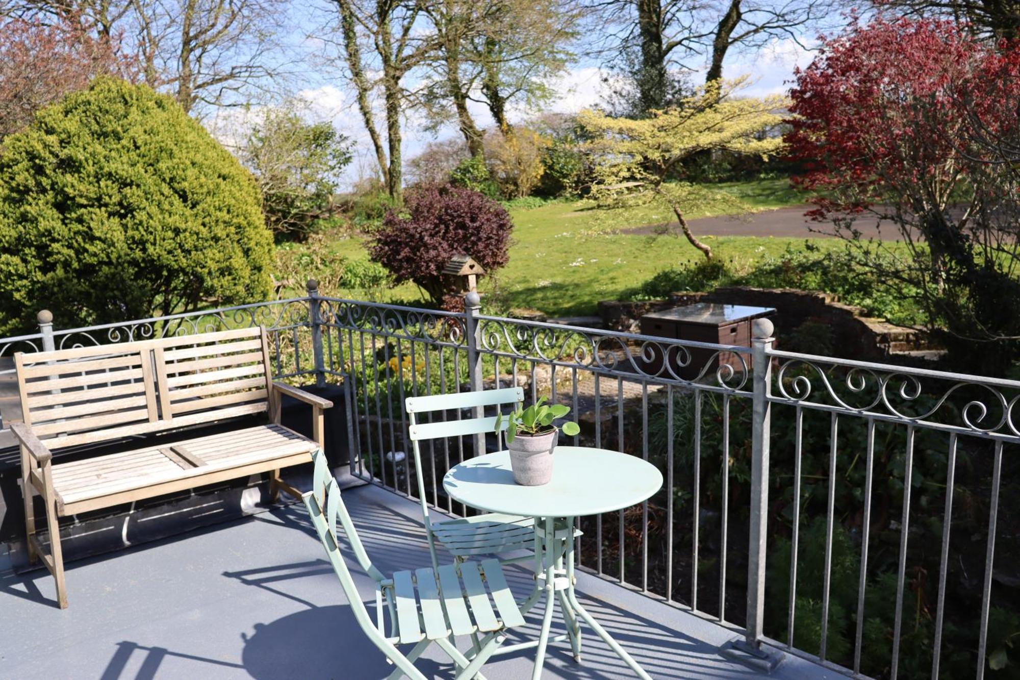 Lake Villa Holiday Cottages Holsworthy Buitenkant foto